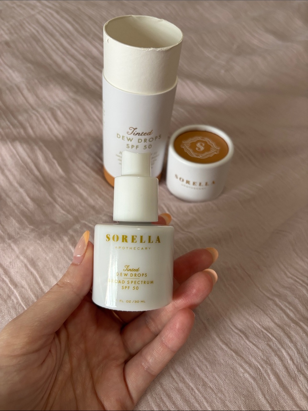 Sorella Apothecary tinted dew drops 50SPF - Picture 4 of 7